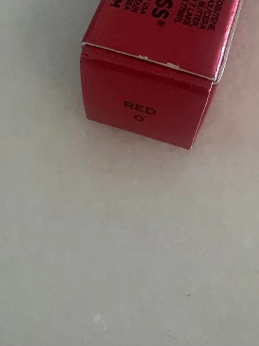 Hourglass Phantom Volumizing Glossy Balm - Red 0